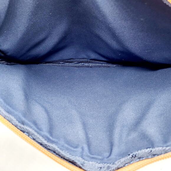 Tri-Antler Tan Leather Padded Lined Multi-use Tablet Laptop Pouch Unisex - Picture 6 of 10